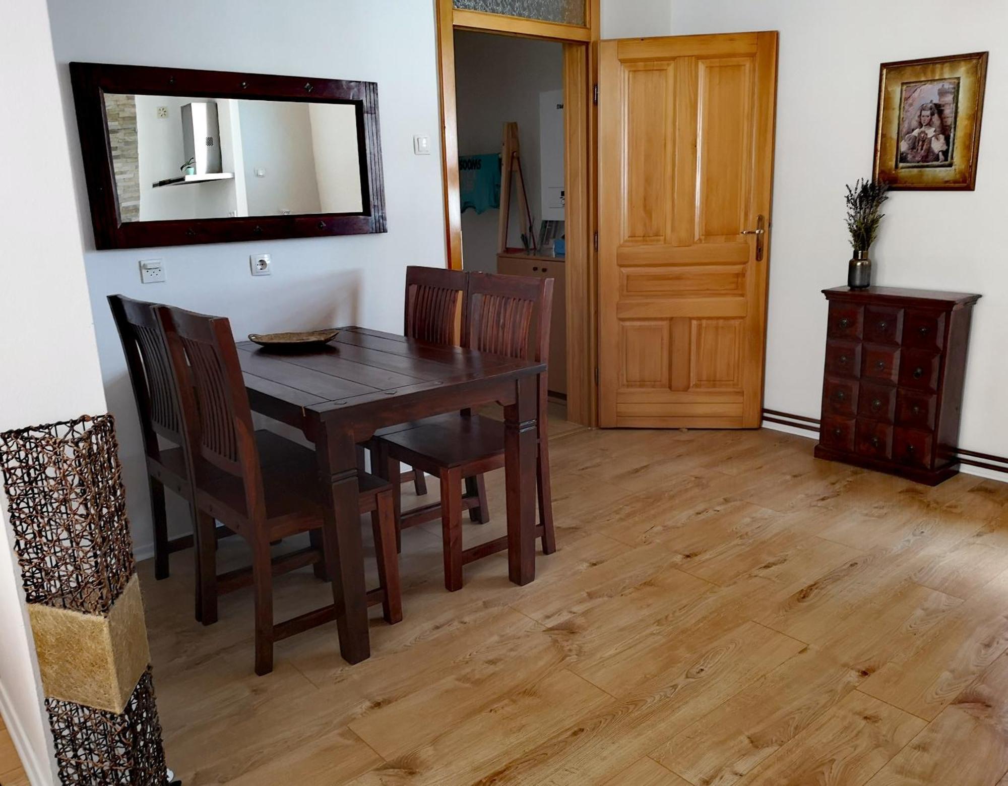 Shiny Thumb Apartment Bihac Bagian luar foto